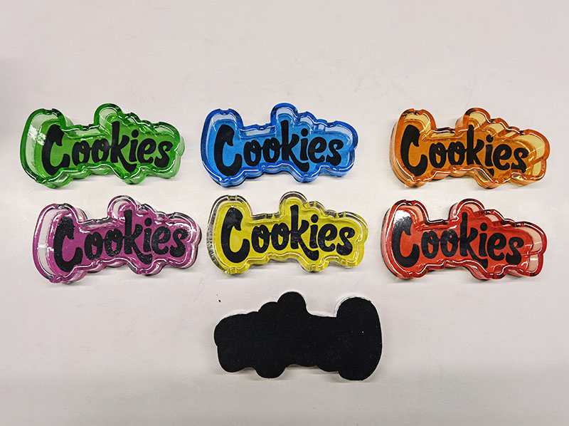 2022 New Arrival Various Colors Ashtray LED Light Smoking Accessories Ashtray