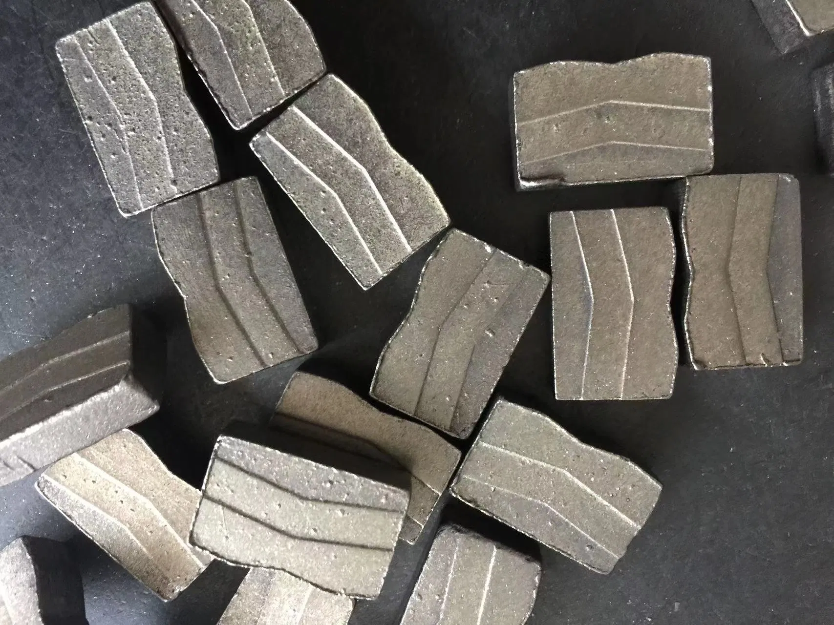 High-Quality Factory Supply Diamond Quarrying Segments for Granite Marble Stone Cutting and Polishing