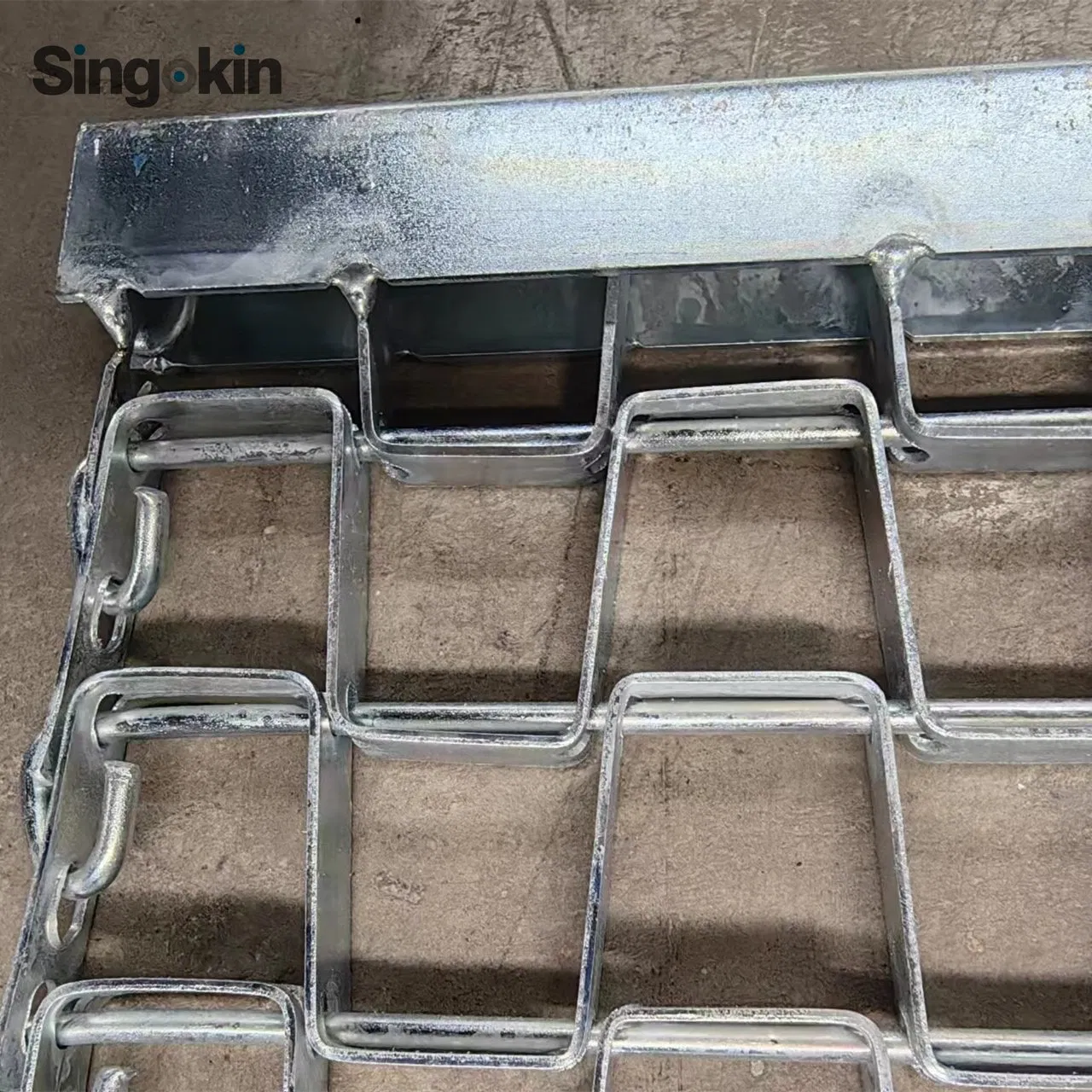 Factory 4X3FT 3X5FT 6X6FT 6X3FT Galvanized Steel Yard Tuff Drag Mat for Baseball Fields