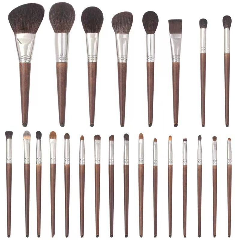 Cruelty Free Synthetic Bristle Makeup Brush Metal Ferrule Makeup Brush