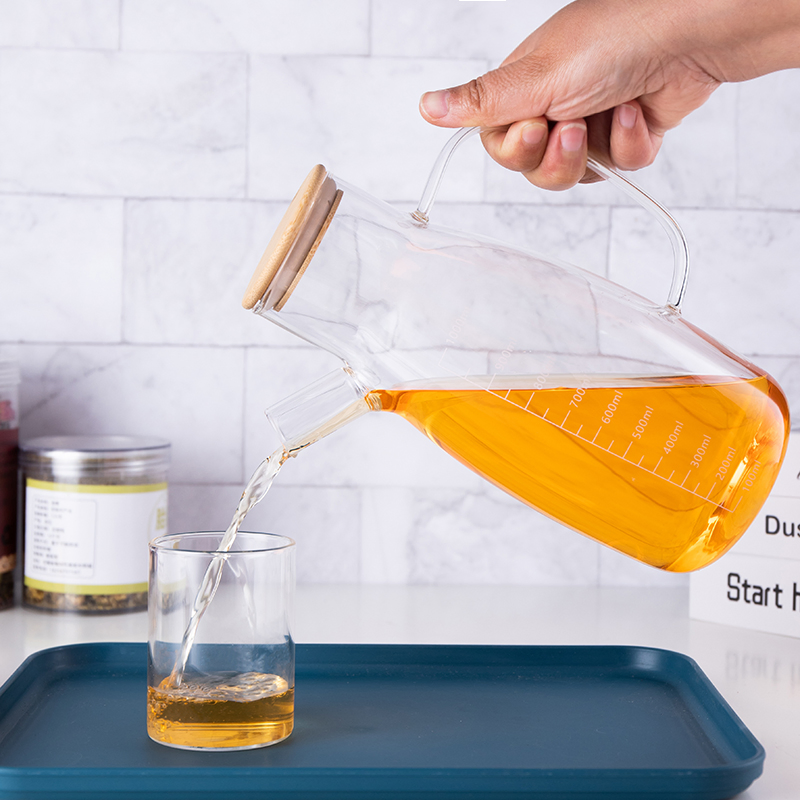 Hot Selling Hygienic High Boro Glass Olive Oil Vinegar Dispenser Kitchen Bottle with Bamboo Lid