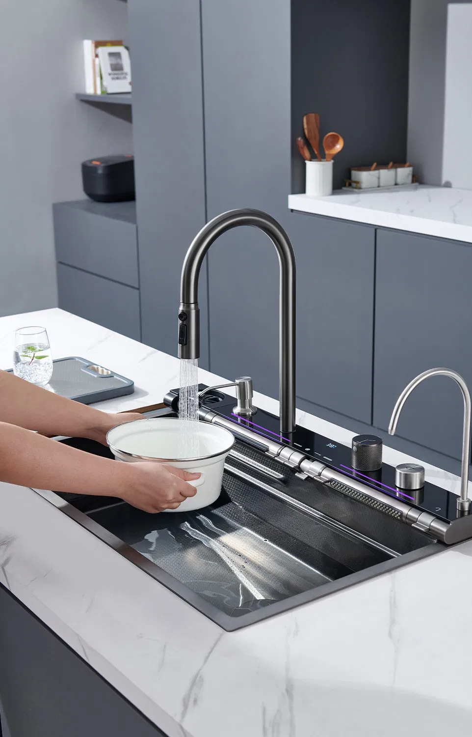Farmhouse Handmade Smart Waterfall Multifunction Kitchen Sink with Faucet Stainless Steel Kitchen Sink