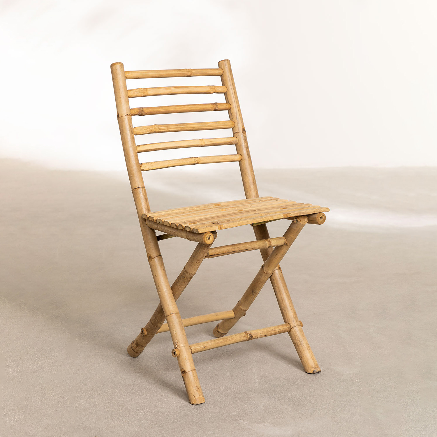 Стол и стулья садовые бамбуковые складные ручная работа