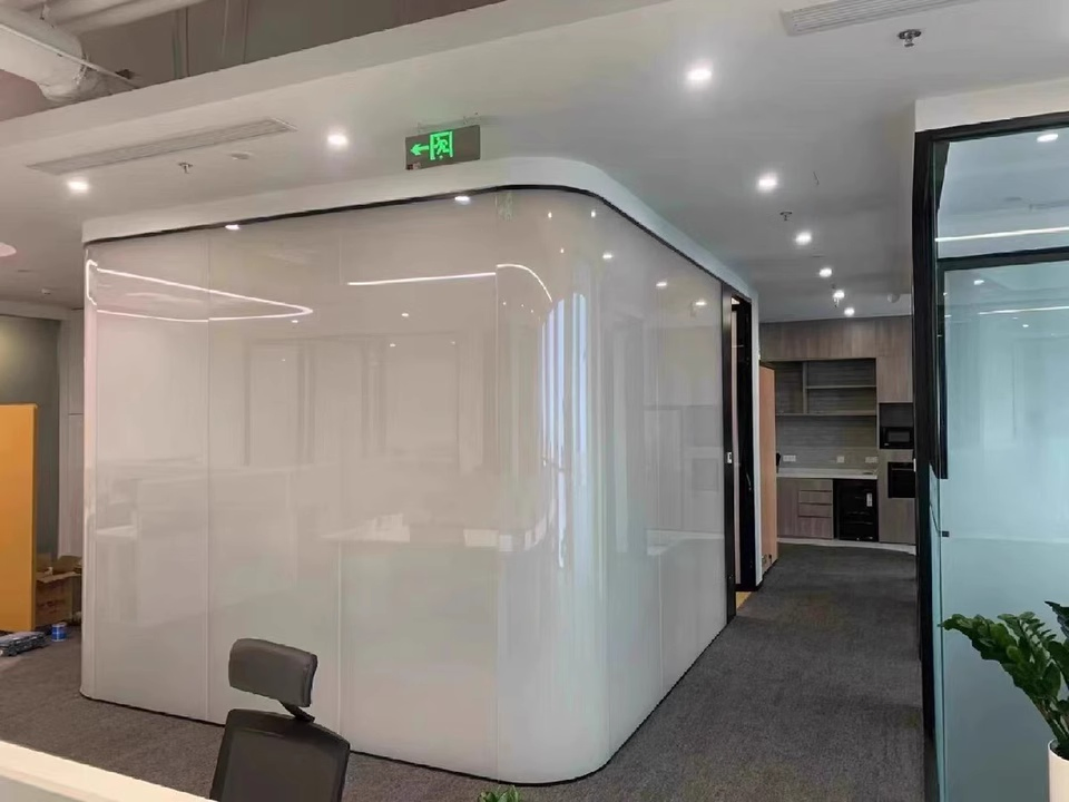 Fogless Smart Glass Mirror with Switchable Technology - Jumbo Size