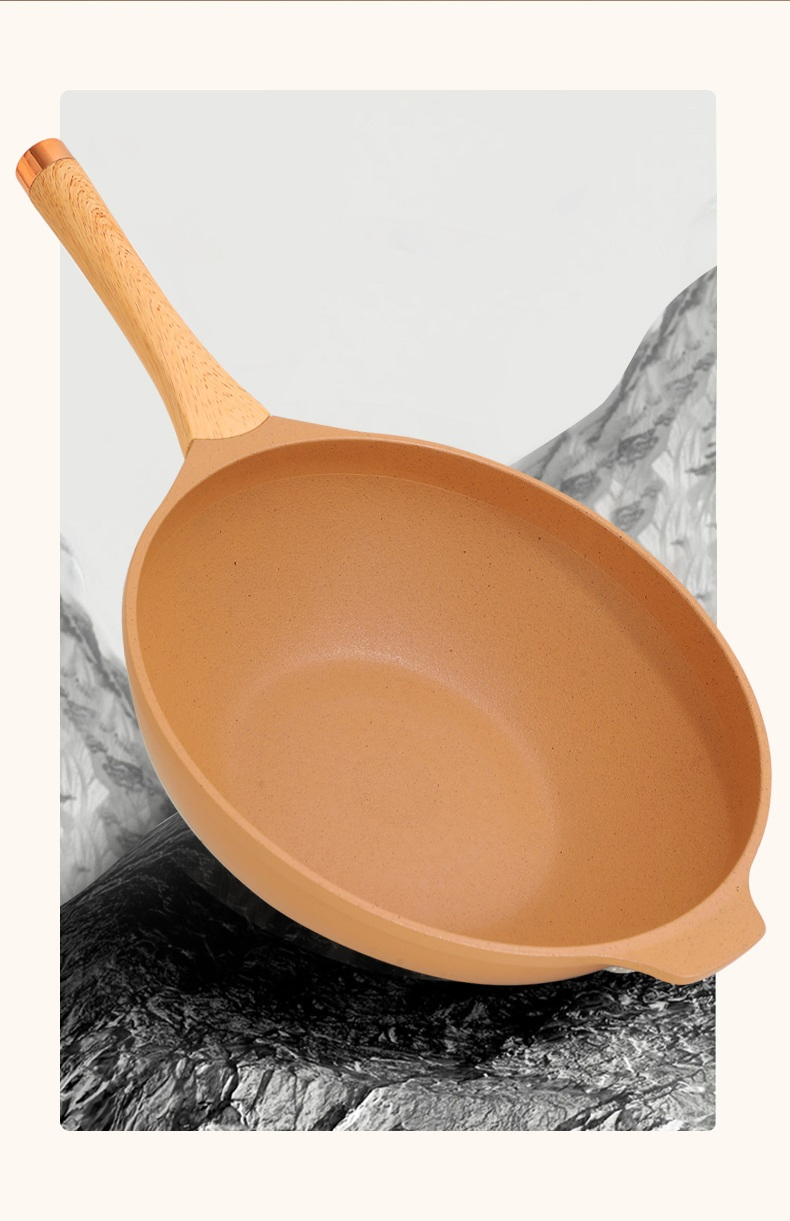 Die Cast Aluminium Fry Pan Non-Stick Frying Pan with Wooden Handle 32cm