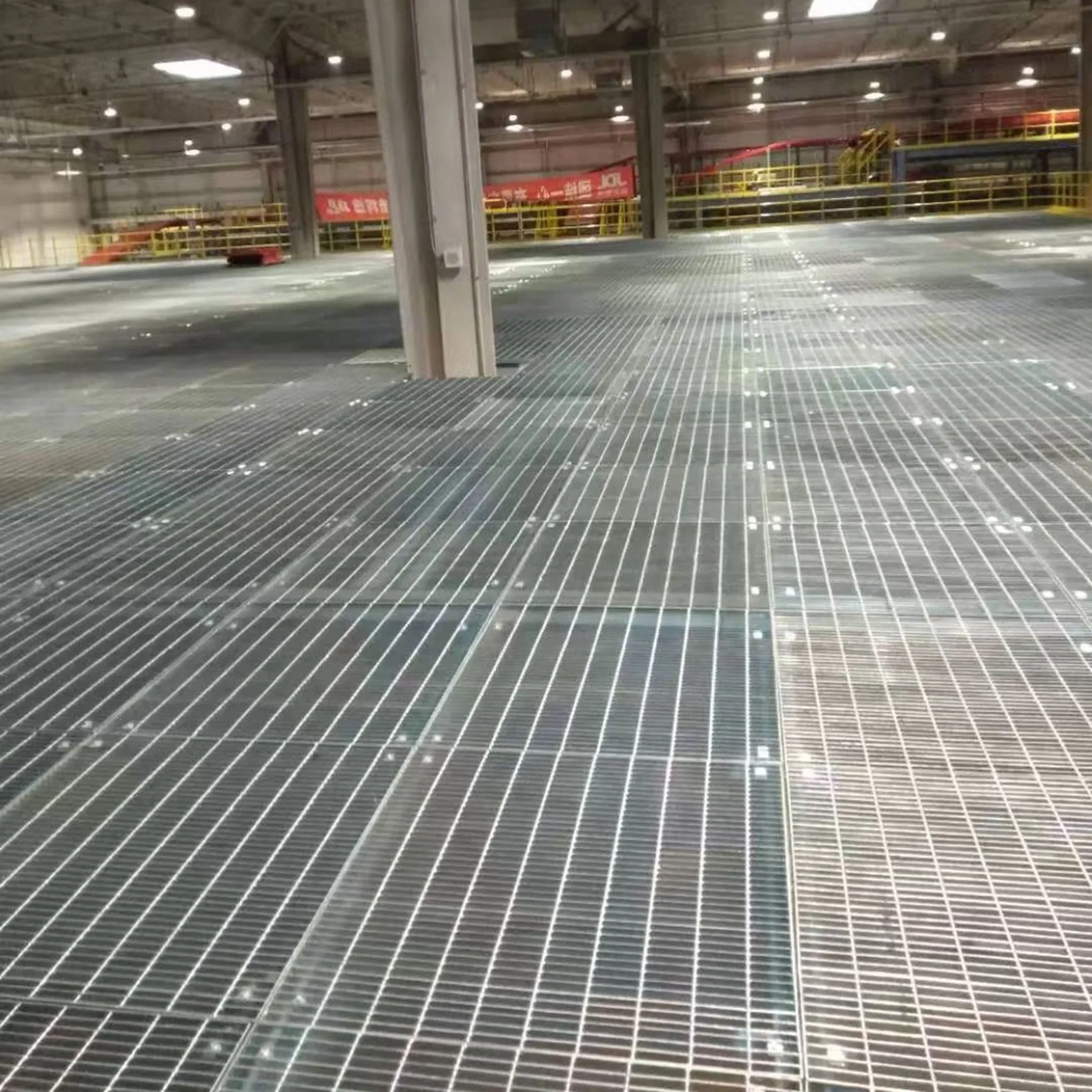 Load-Bearing Steel Bar Grating for Workshop Platform