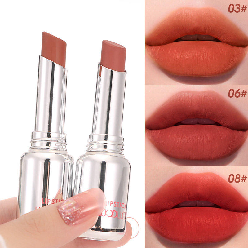 Customizable Non Fading Matte Vibrant Shade Creamy Moisturizing Gentle Comfort Velvety Lipstick