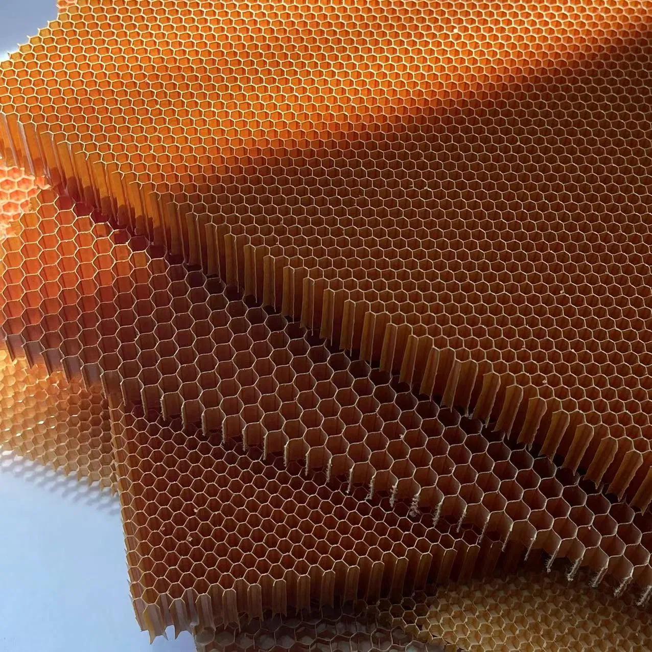 Free Samples Nomex Aramid Paper Honeycomb Core Price for Aircraft