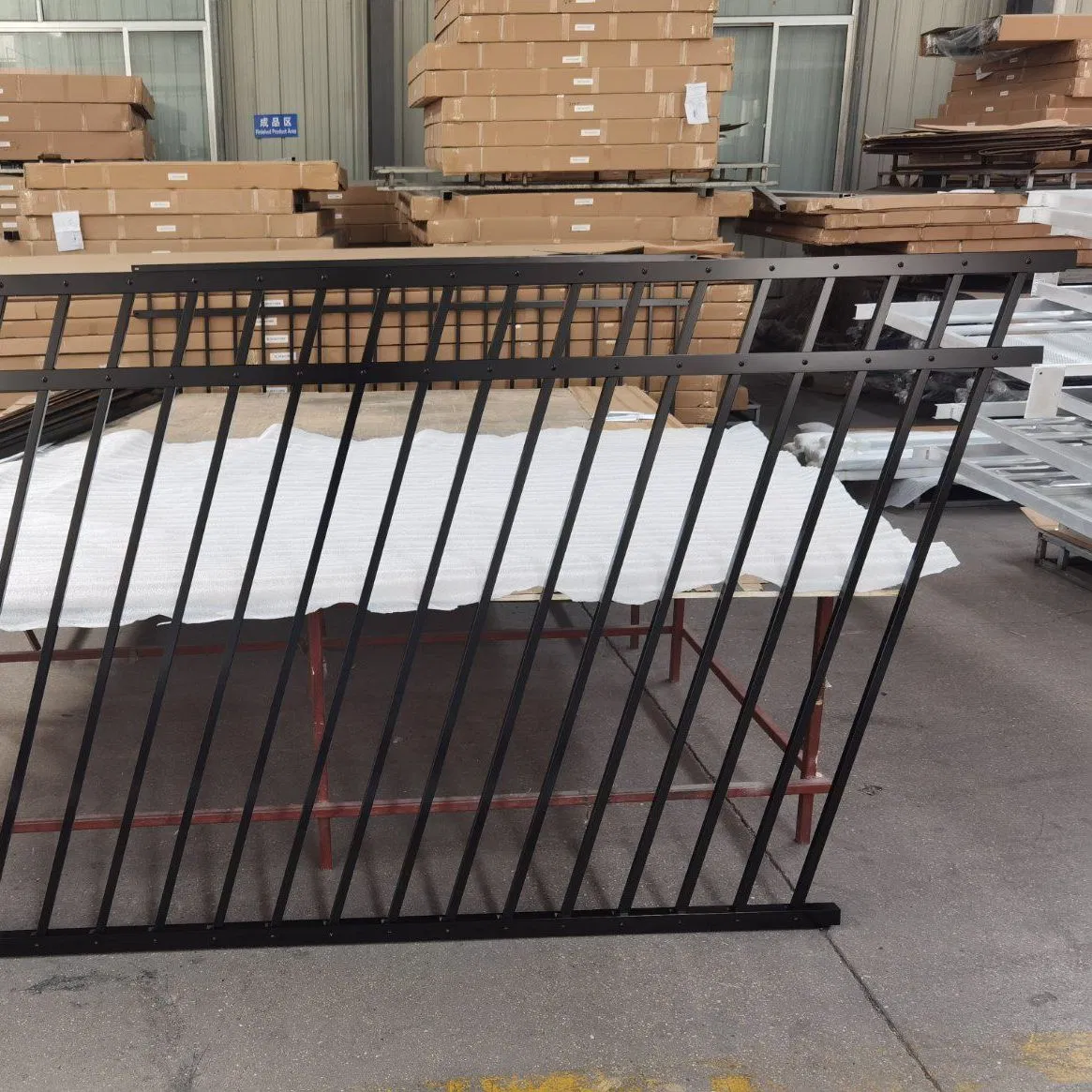 Factory New Security Aluminum Black Rackable Metal Fence Panel for USA Market