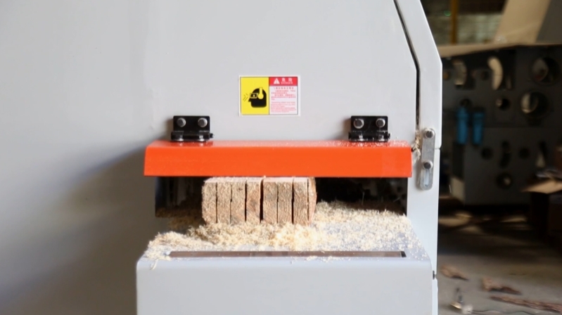 Цепная пила по дереву круглая промышленная