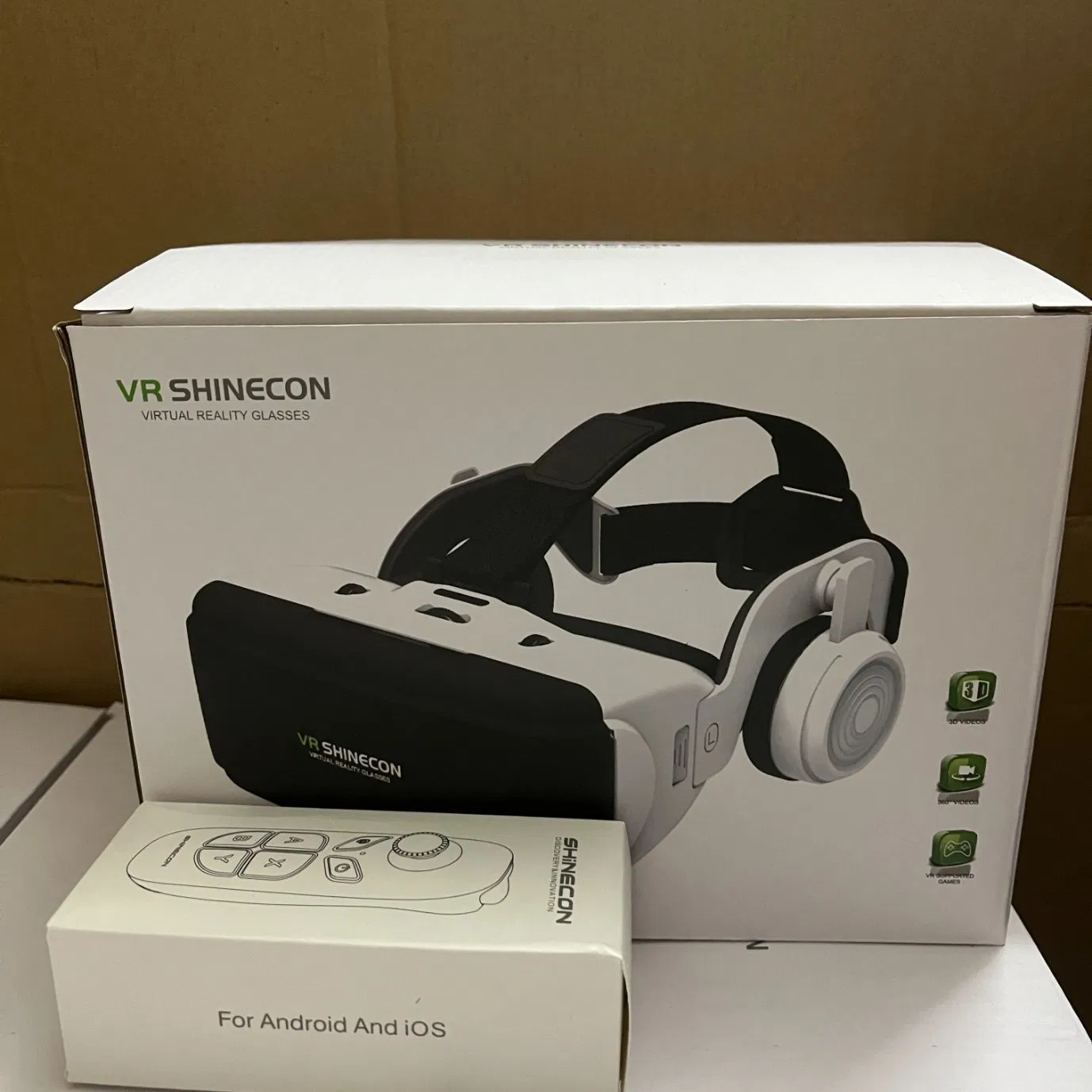 VR 3D Box с наушниками и пультом для игр