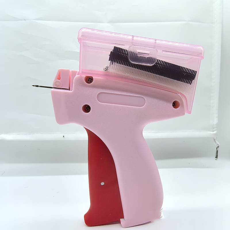 Миниатюрный ручной пистолет для сшивания бирок