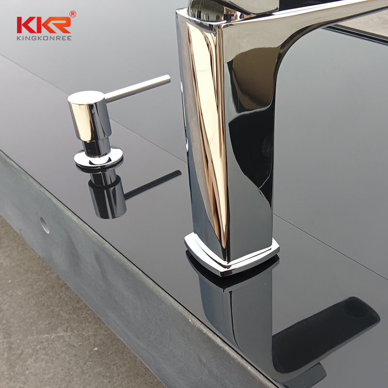 Bathoom Vanity Top Using Quality Soap Dispenser