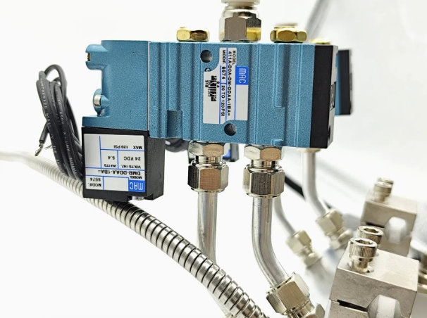 High-Performance Hot Melt Adhesive Gun for Quick Bonding 8575120