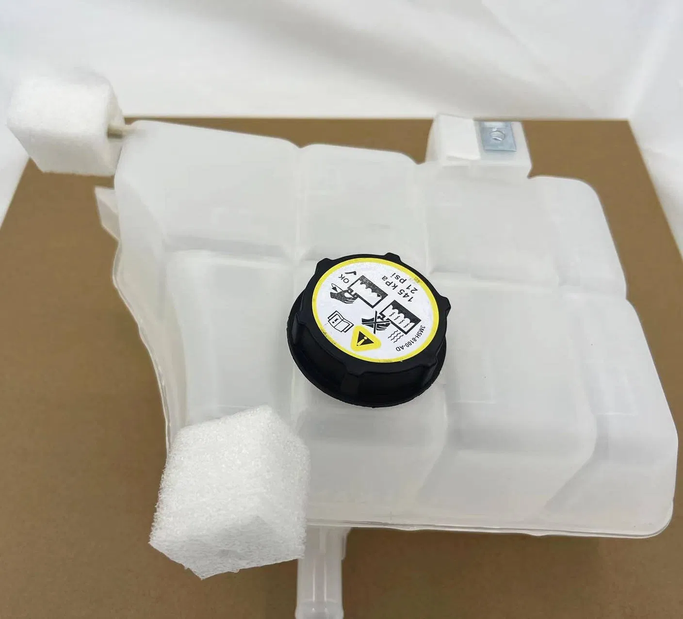 Бачок омывателя лобового стекла для Ford Ranger 2012-2020