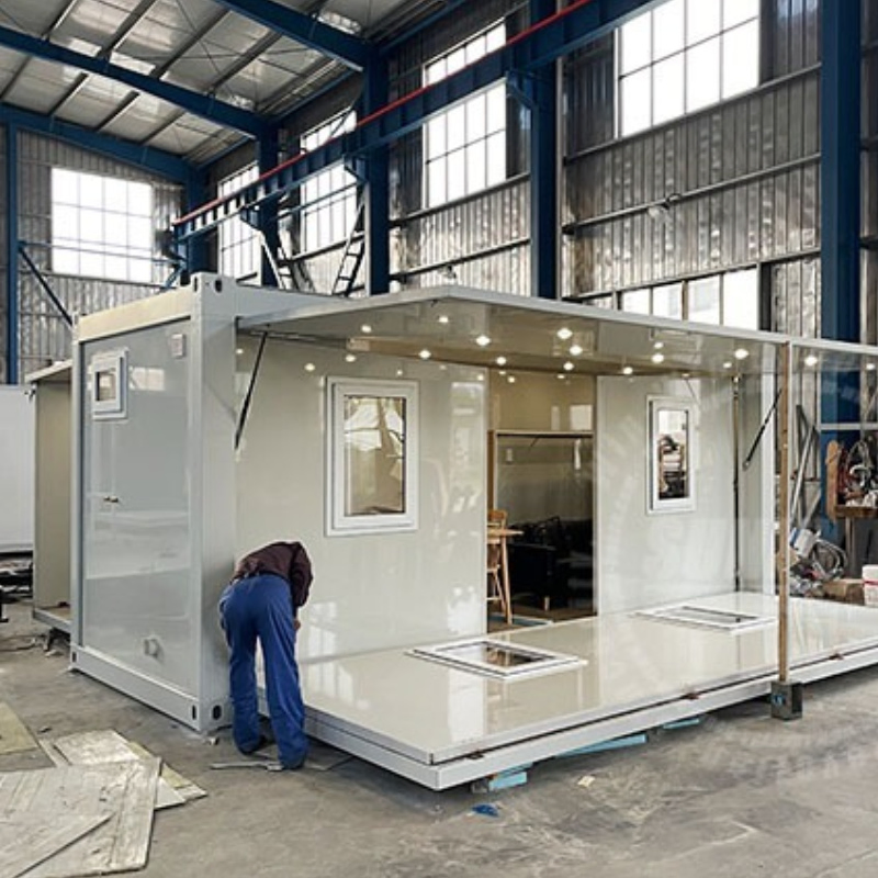 Prefabricated 3 in 1 20FT Expandable Container Living House for Sale