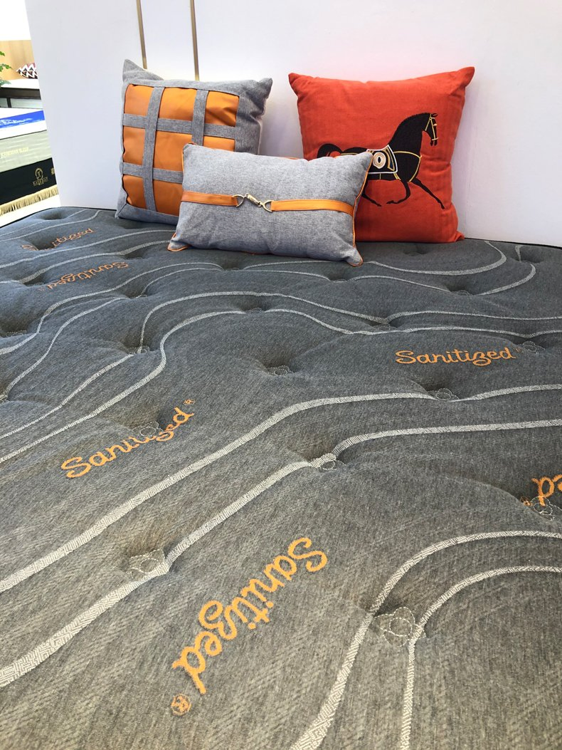 Colchon 34cm Anti-Mite Comfortable Fabric Vacuum Roll up Pocket Spring Mattress in a Box