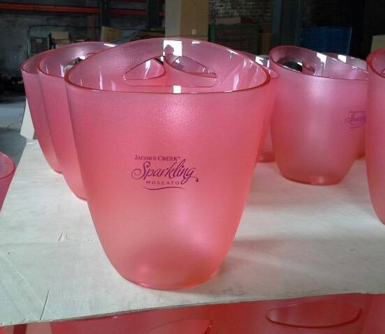Plastic Single Handle Acrylic Custom Logo Bar KTV Beer Bucket Champaqne Wine Ice Bucket