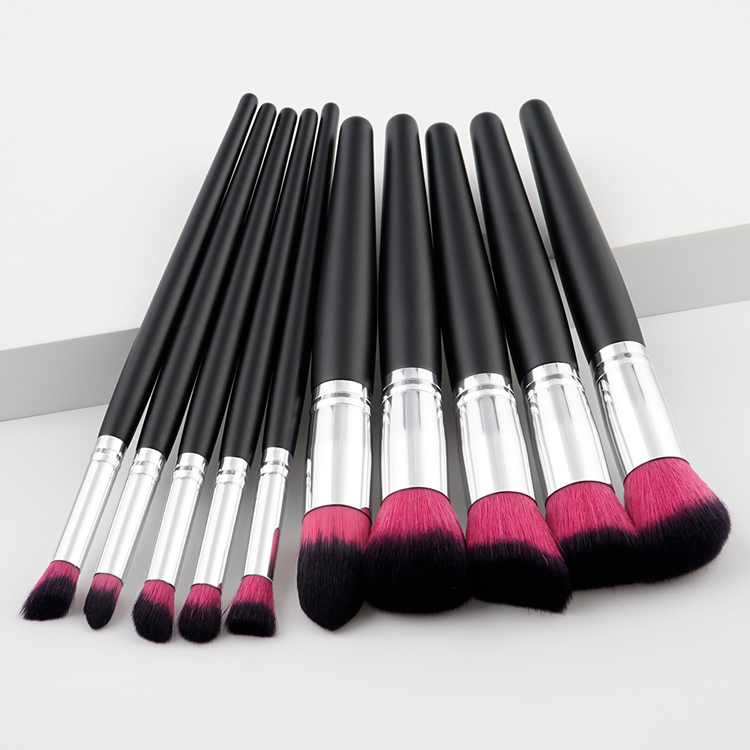 Hot Sale High Quality Synthetic Song and Dance Uki Foundation Professional Wooden Handle Makeup Brush Set