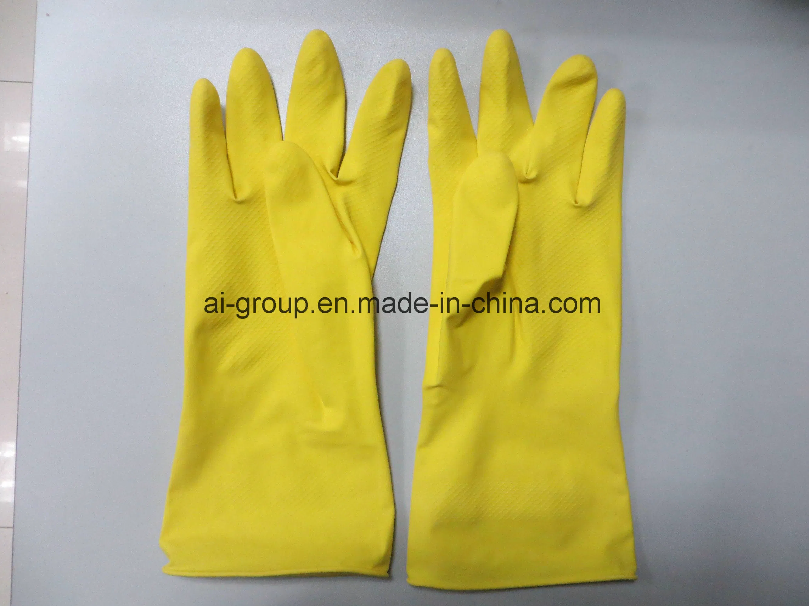Colourful Household Rubber Gloves for Kitchen Cleaning