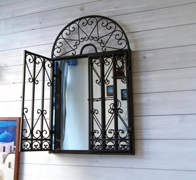 Durable Metal Window for Enhanced Security and Aesthetic Appeal