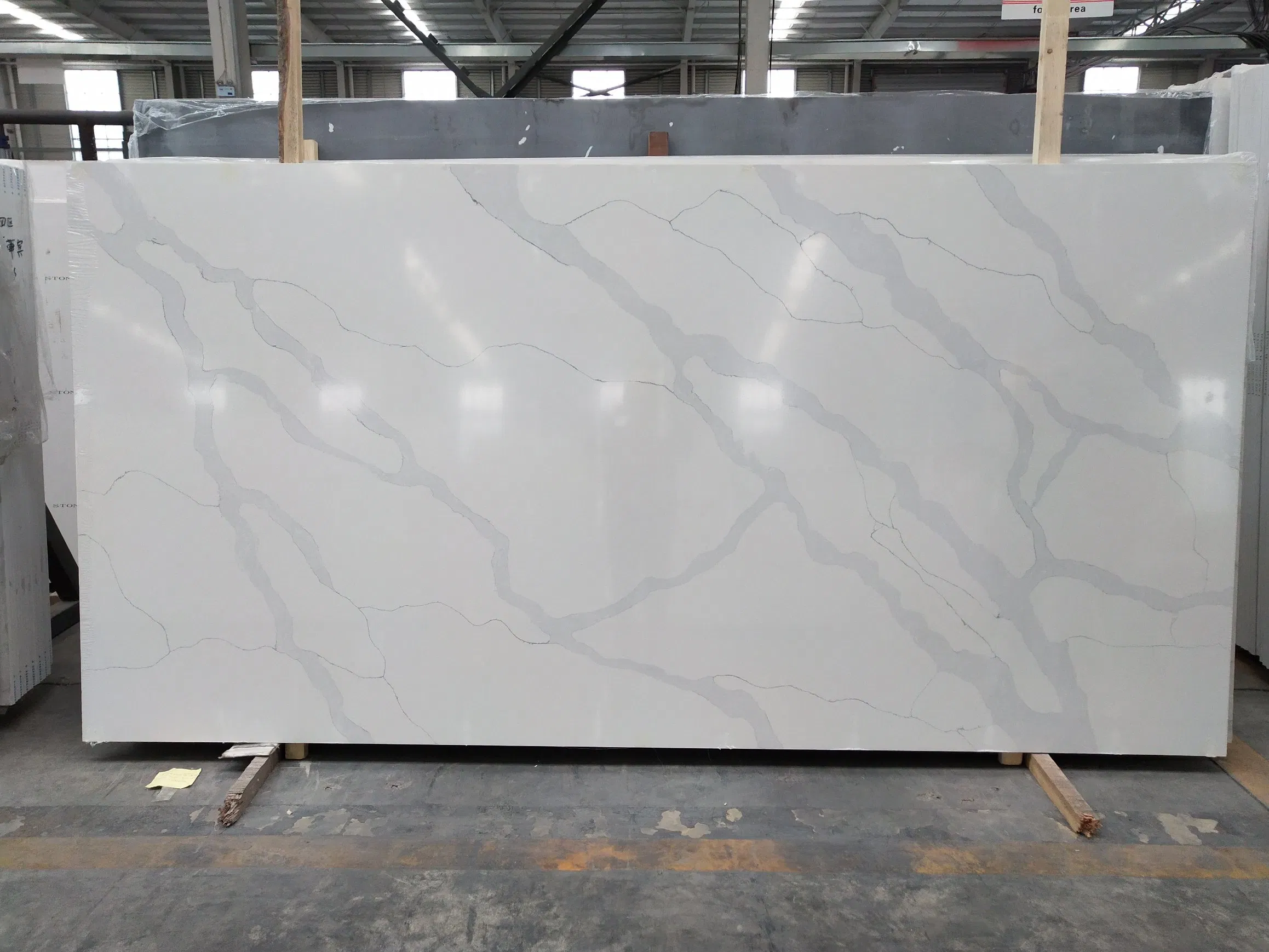High Quality Artificial Stone White Calacatta Quartz Slabs Book Match Polished