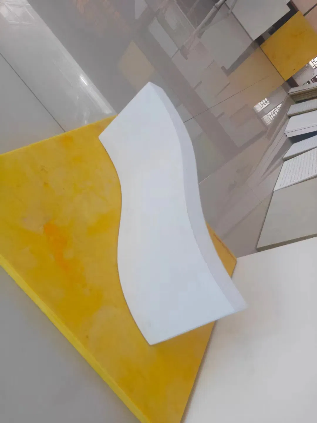 Building Decoration Freedom Suspended Acoustic Ceiling Panels Geometric Sound-Absorbing Cloud Ceiling Panel