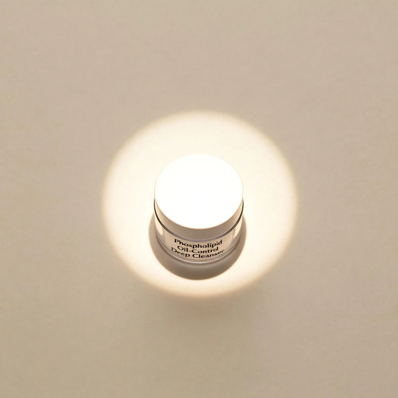 Total Solution Purifying and Soothing Face Cleanser with Moringa Seed Extract and Bisabolol for Multi-Benefit Care