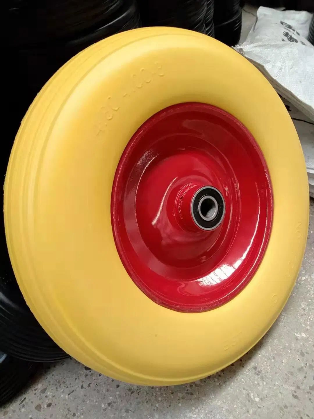 16inch 4.00-8 Flat Free PU Solid Wheel Pucture Proof Wheelbarrow Wheel