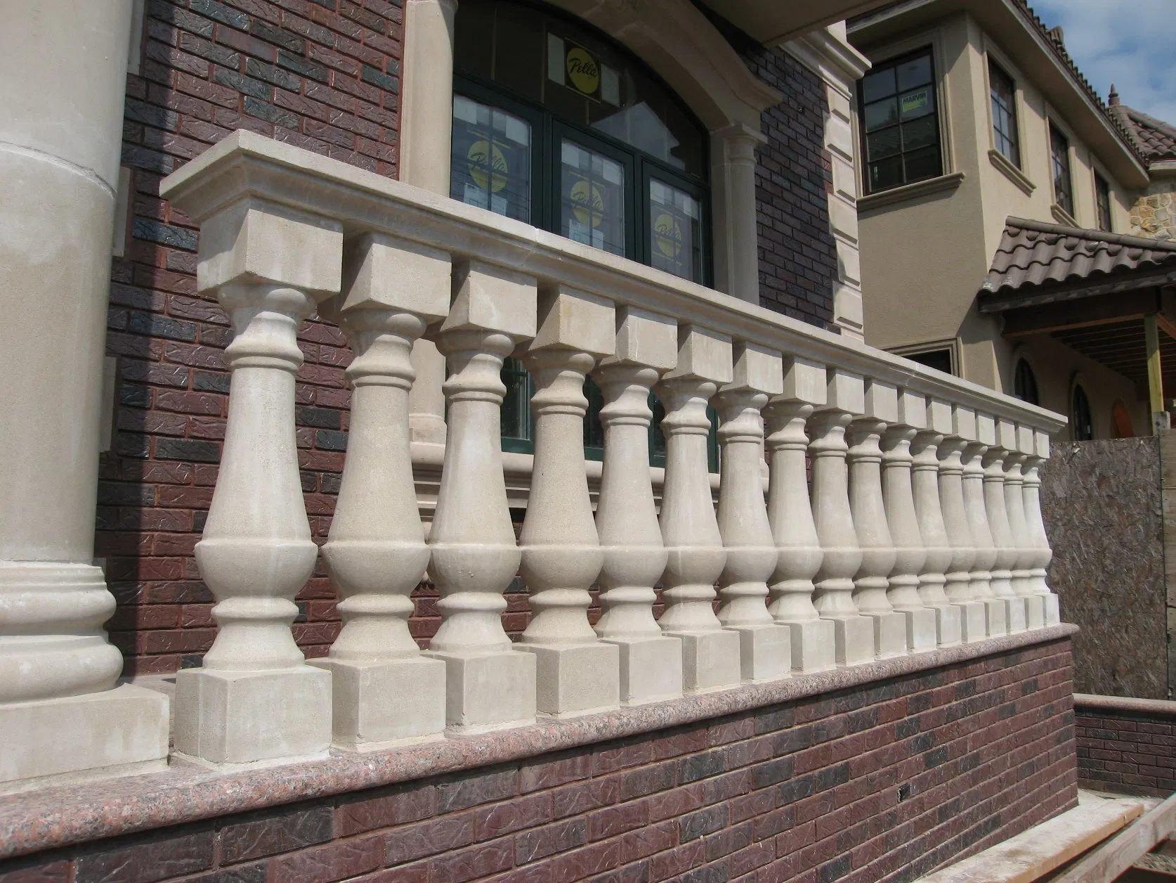 Landscape Garden Beige Limestone Sandstone Baluster and Railing with Post Column