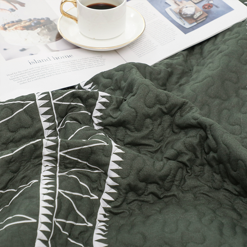 Factory Direct Sale Cheapest Solid Colored Brushed Microfiber Printed Color Polyster Quilting Bedspread