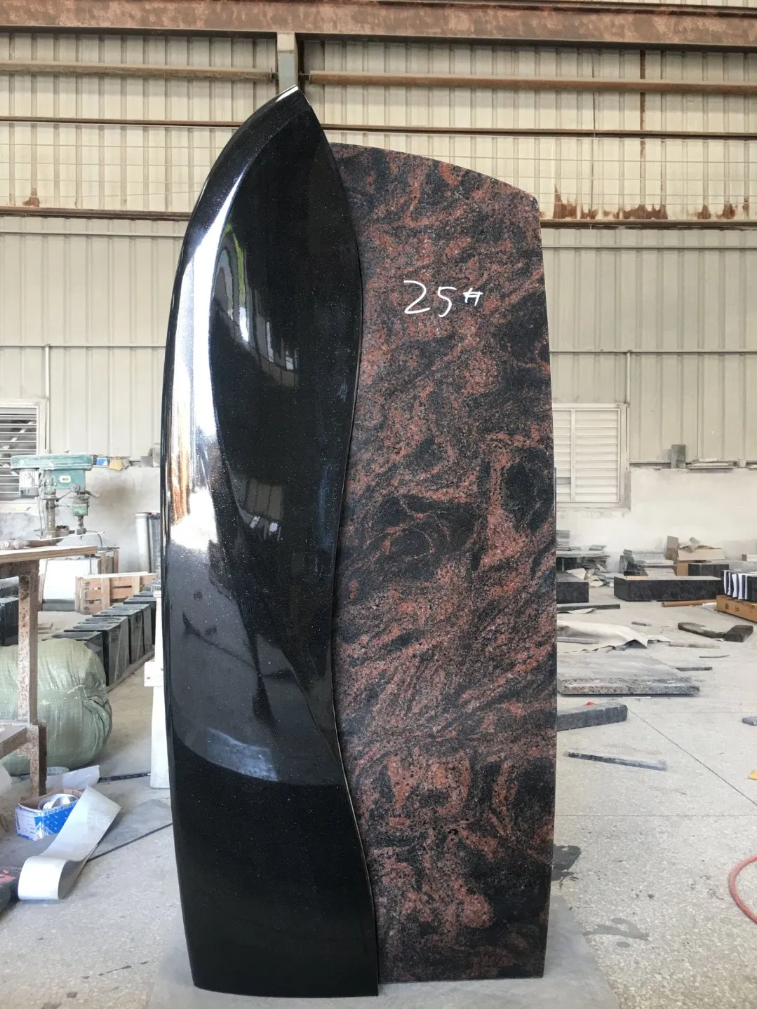 Unique Design Door Shape Germany Tombstone Granite Monument for Grave