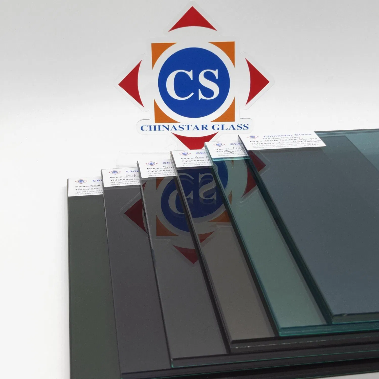 Стекло для окон и дверей: прозрачное, тонированное, узорчатое