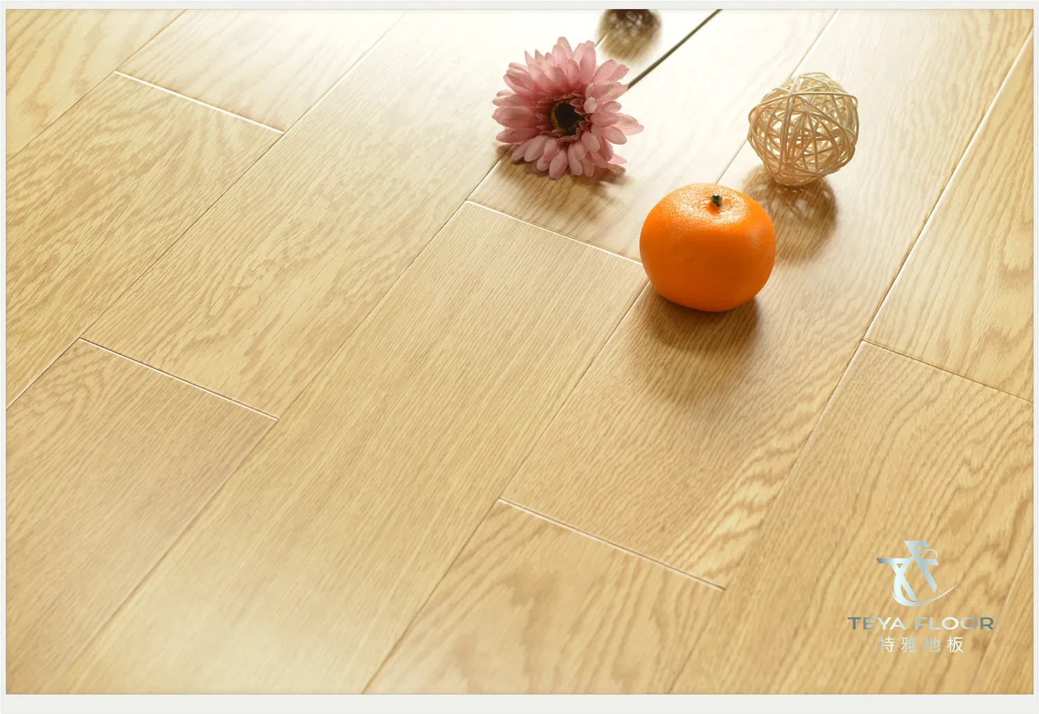 Hot Selling Oak Engineered Wood Flooring, Brushed, UV Lacquer