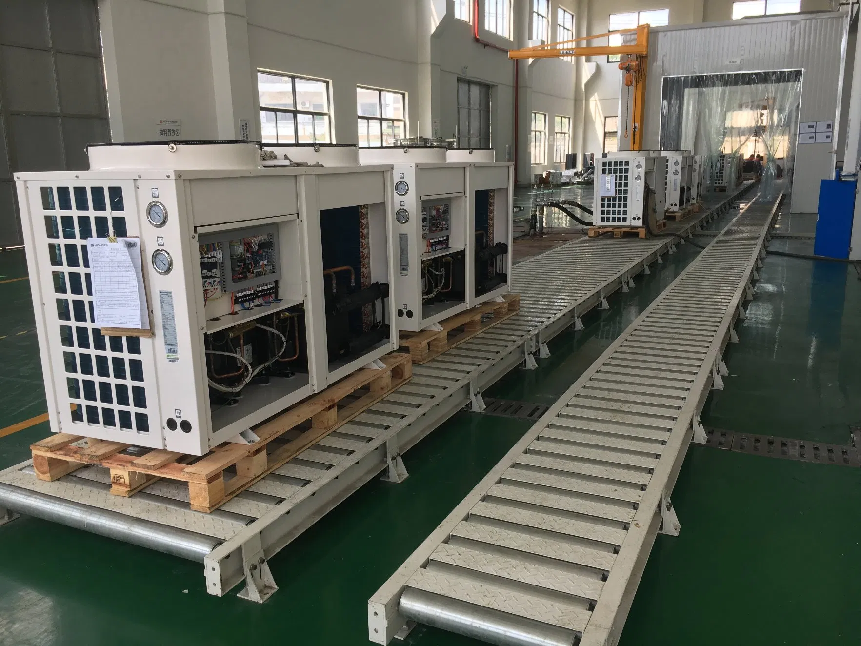 Air Source Commercial Use Heat Pump (19KW)