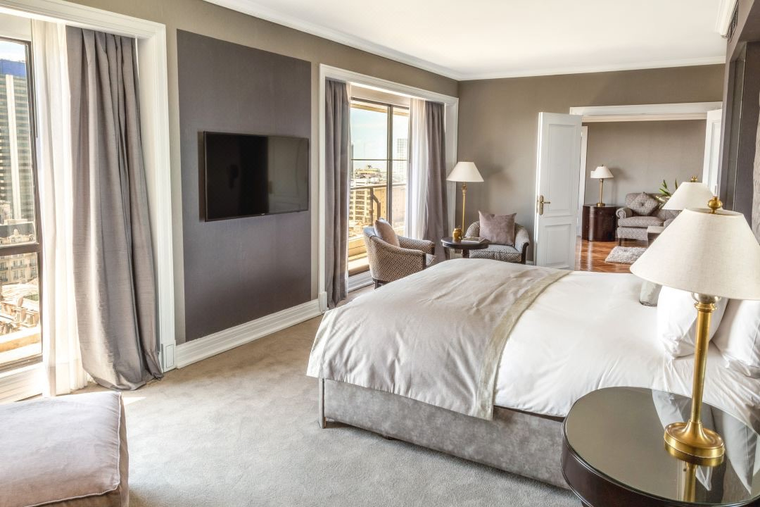 European Economicial Chain Seaside Resort Wooden Hotel Bedroom Sets