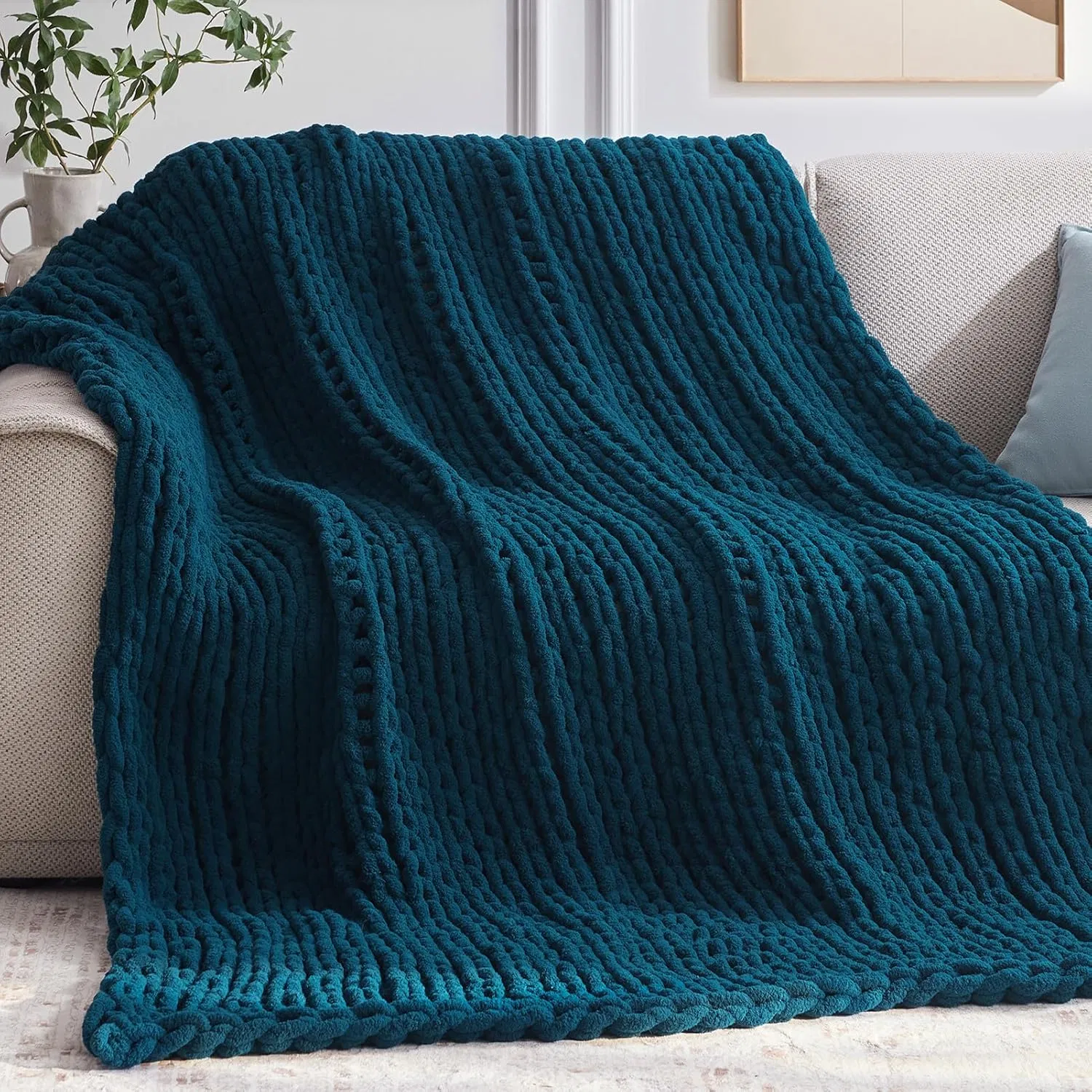 Luxury Chunky Knit Blanket Throw, Handmade Thick Chenille Yarn Throw