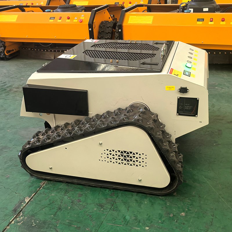 Мини-робот газонокосилка с дистанционным управлением