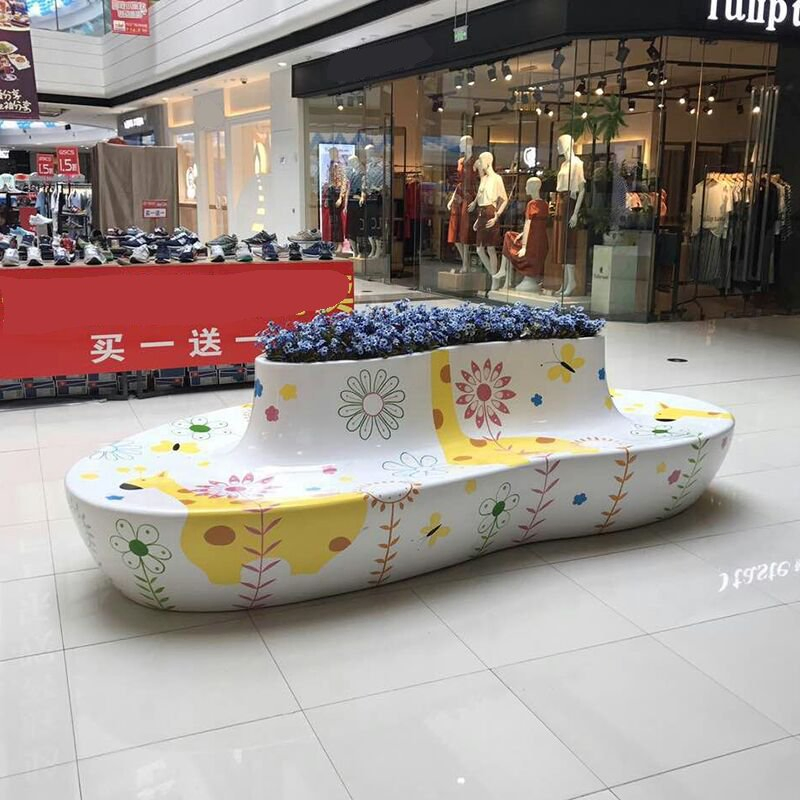 Custom Made Heart-Shaped Flower Pot Chair for Outdoor