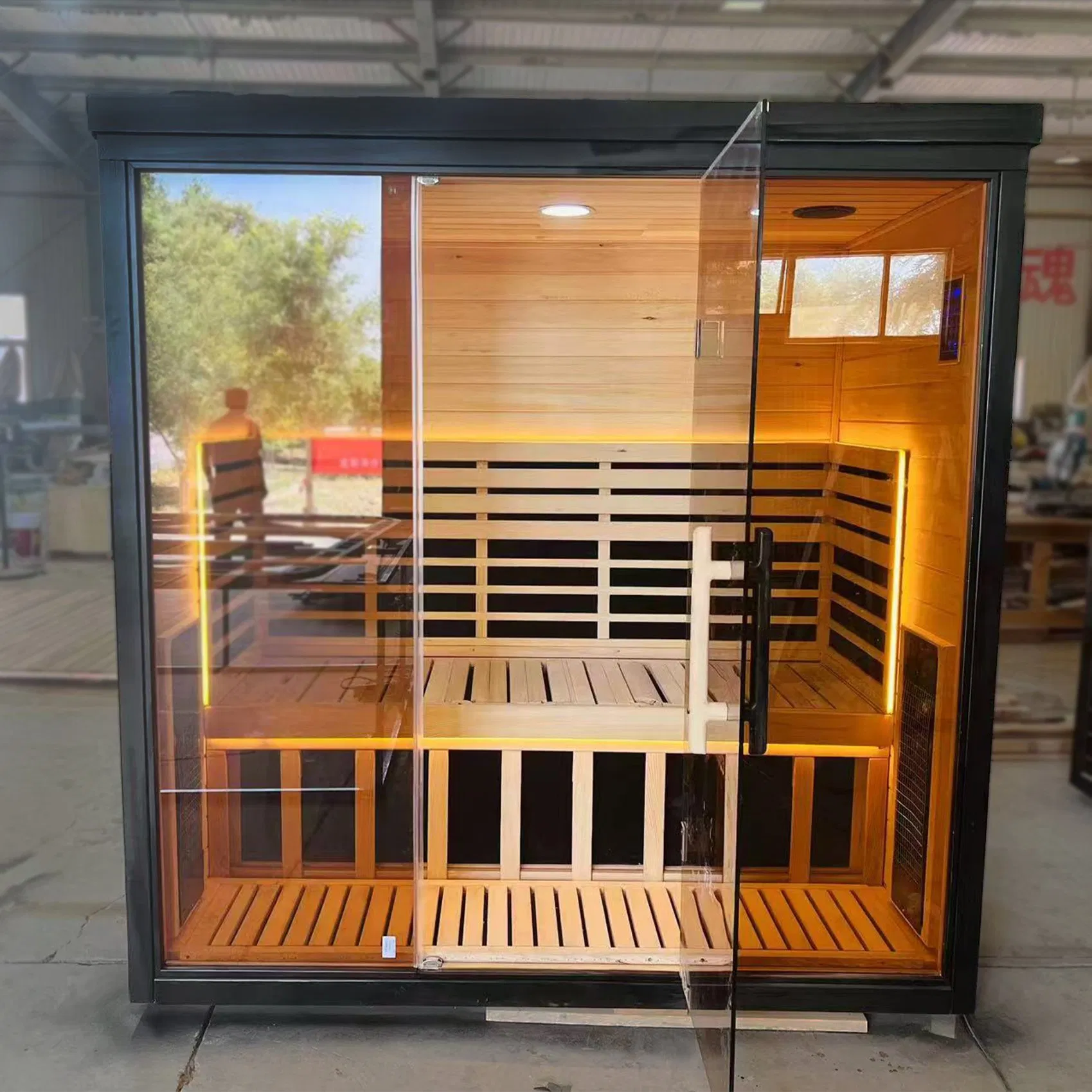 Уличная сауна из кедра с инфракрасным обогревом