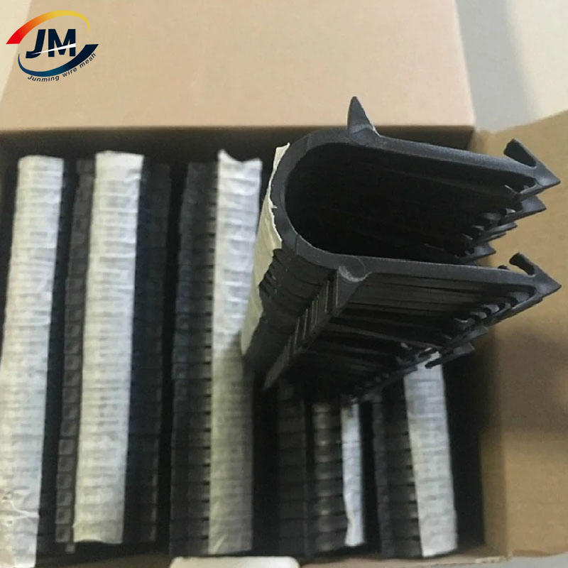 Plastic Staple 40mm 60mm for Fix Heating Pipes Parts