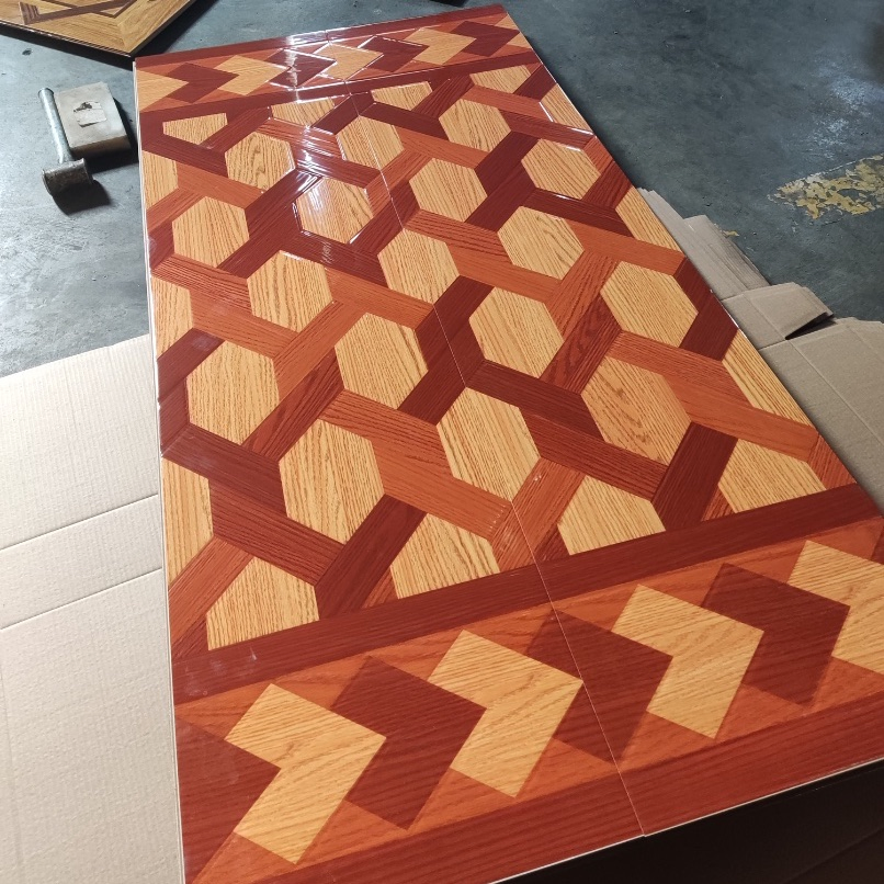 Водостойкий ламинат 12 мм, качественная древесина