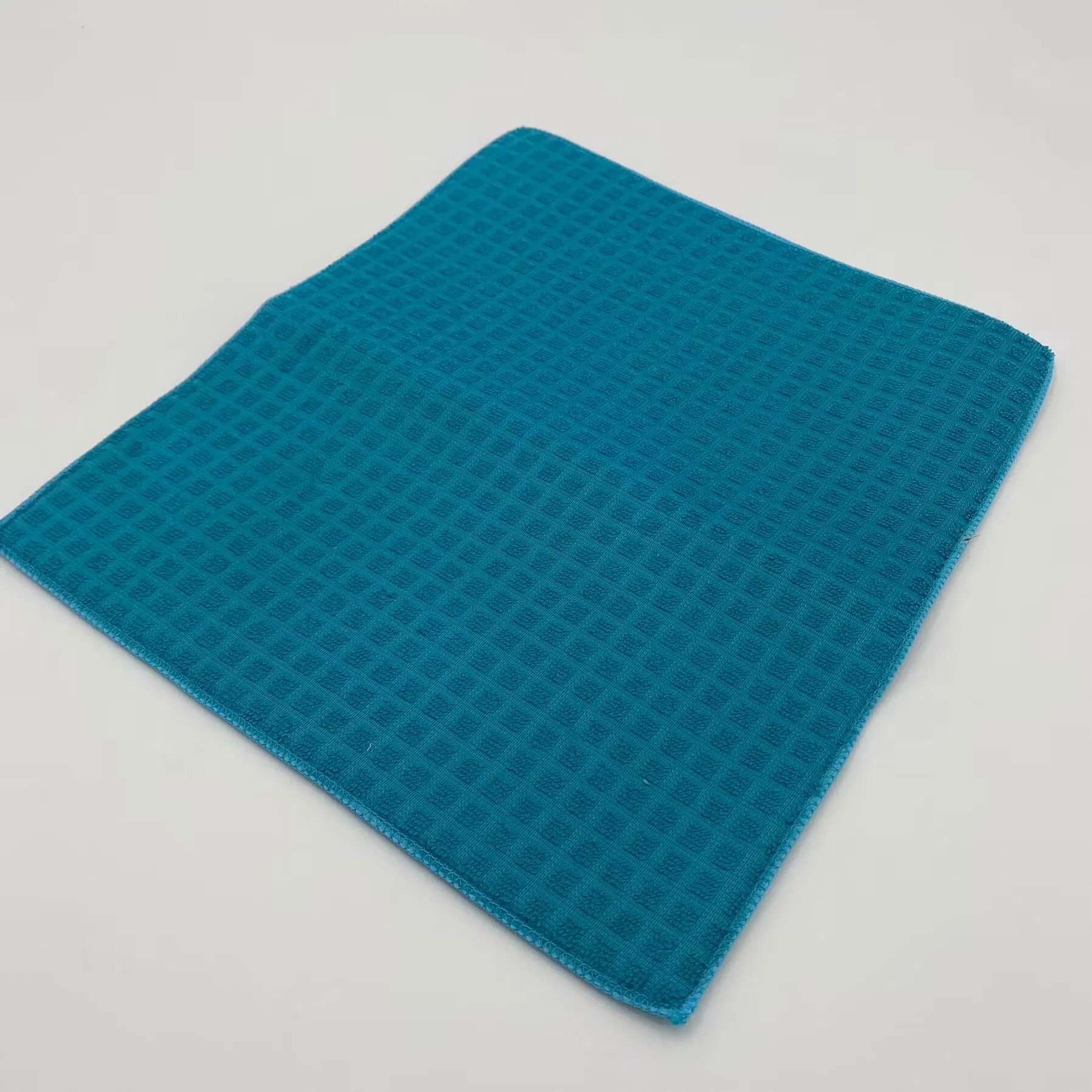 Heat Resistant Non-Slip Foldable Protection Mat with Small Checkered Patterns Table Dishes Dish Drying Mat for Kitchen