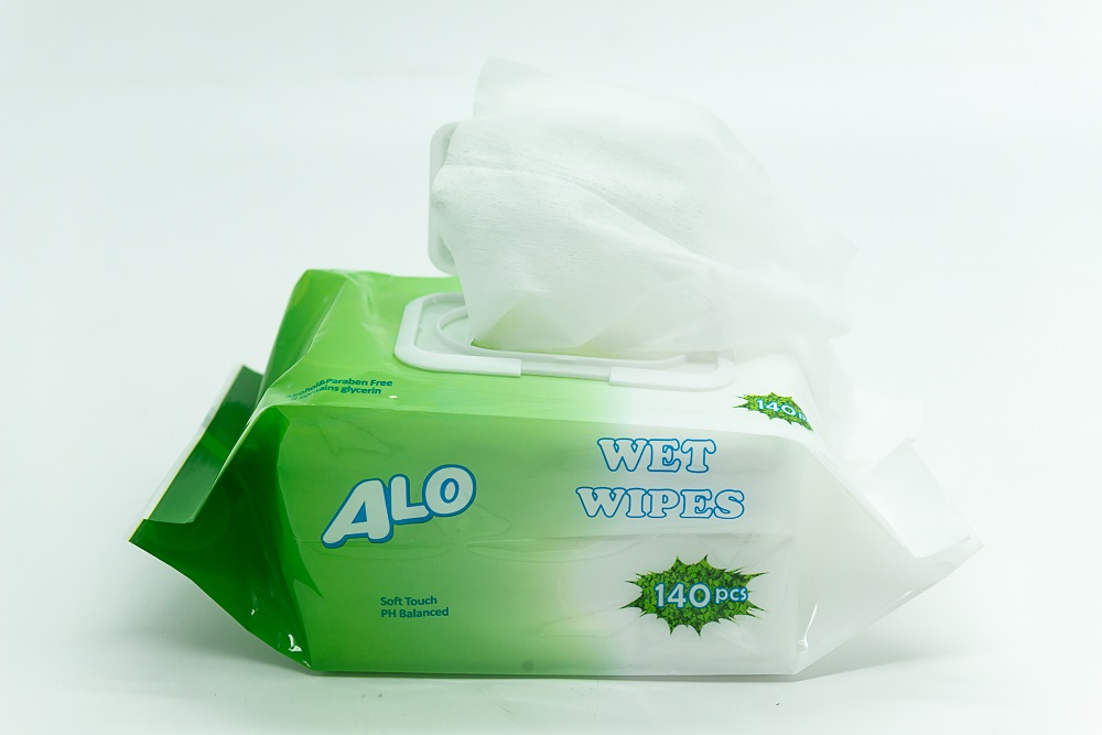 Factory Price 40-150 PCS Soft Wet Tissue Tender Baby Wipes