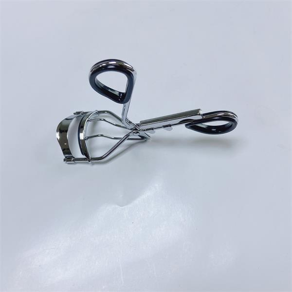 Custom Eye Beauty Professional Silicone Pad Eyelash Curler False Eyelash Curler with Plastic Handle