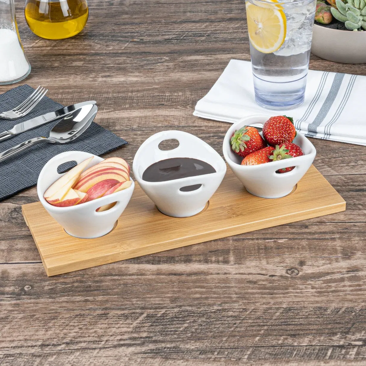 Wholesale Price OEM Manufacturer Versatile Dipping Sauce Bowls and Divided Serving Dishes
