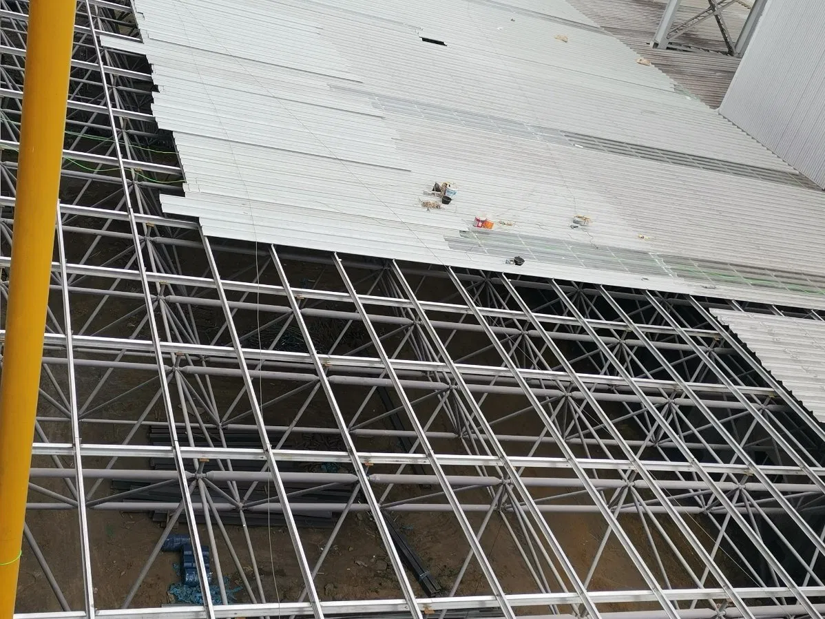Cheap Metal Frame Prefabricated Steel Structure Building Prefab House/Garage
