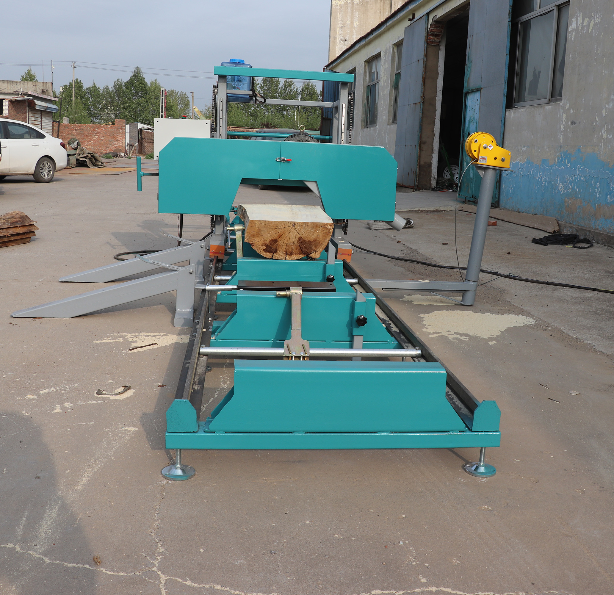 Пилорама ленточная портативная 66/91 см