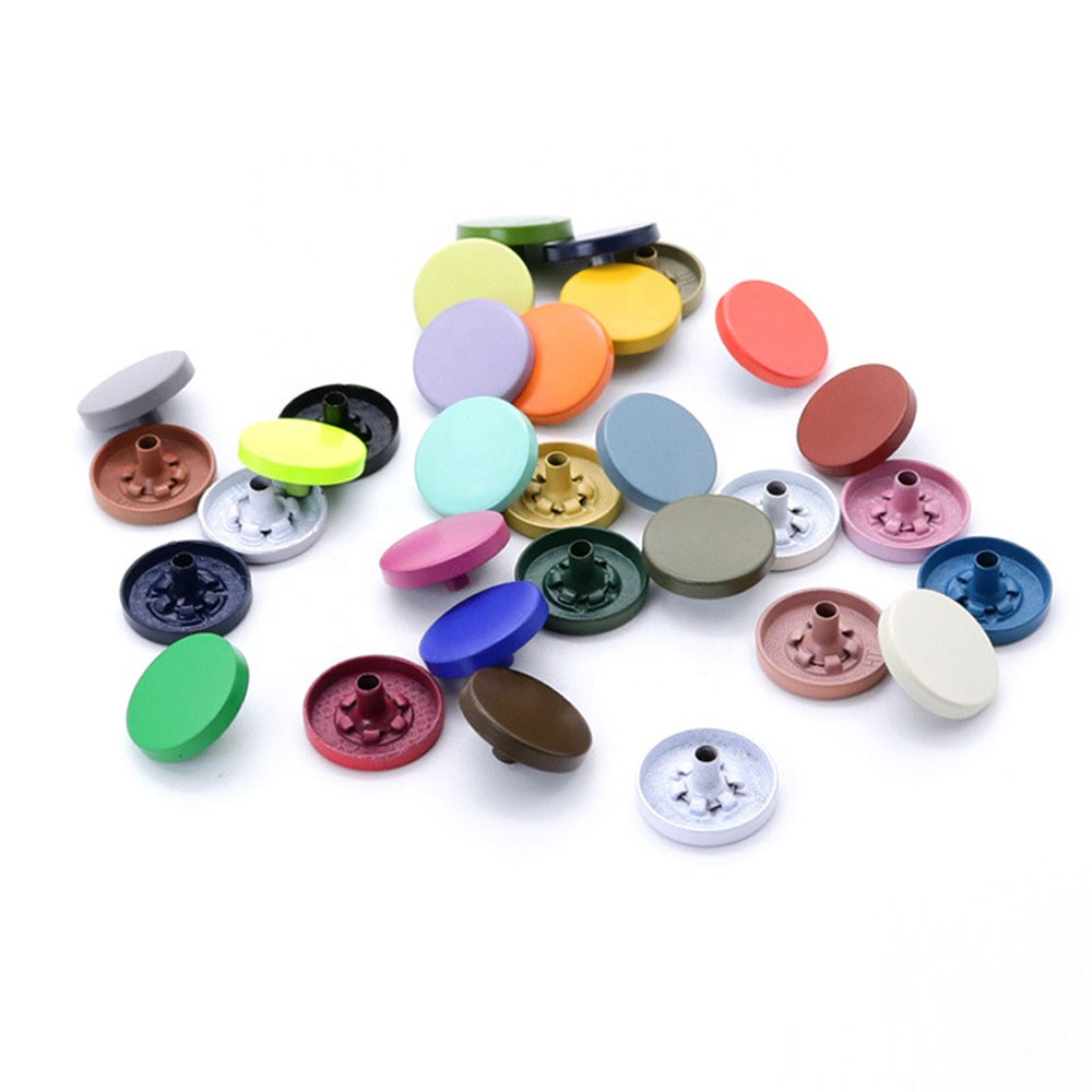 Кнопки металлические пружинные для одежды 4 части матовые