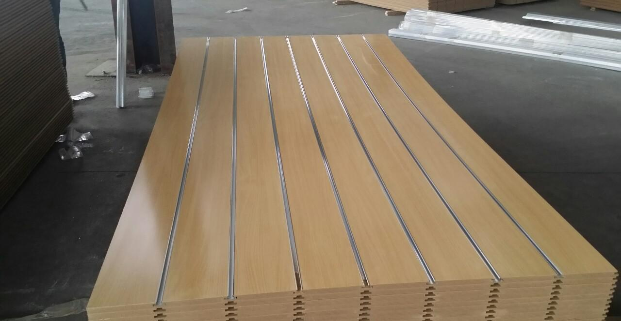 15/16/18/20/25mm Melamine Paper Faced Slatwall for Supermarket Display